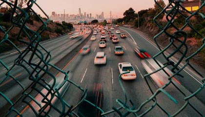 爱游戏入口-国足热身赛小胜日本队，国足热身赛大胜