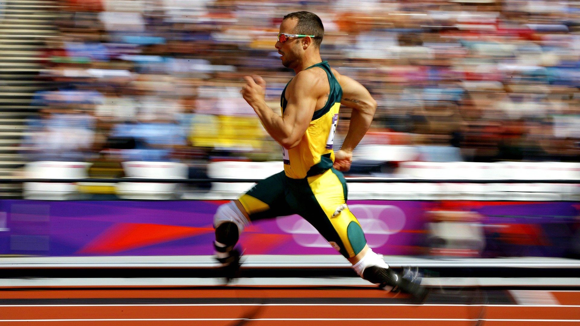 西班牙男子蛙泳配速更具节奏感,西班牙游泳选手要全场默哀